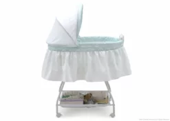 Delta Children Deluxe Sweet Beginnings Bassinet