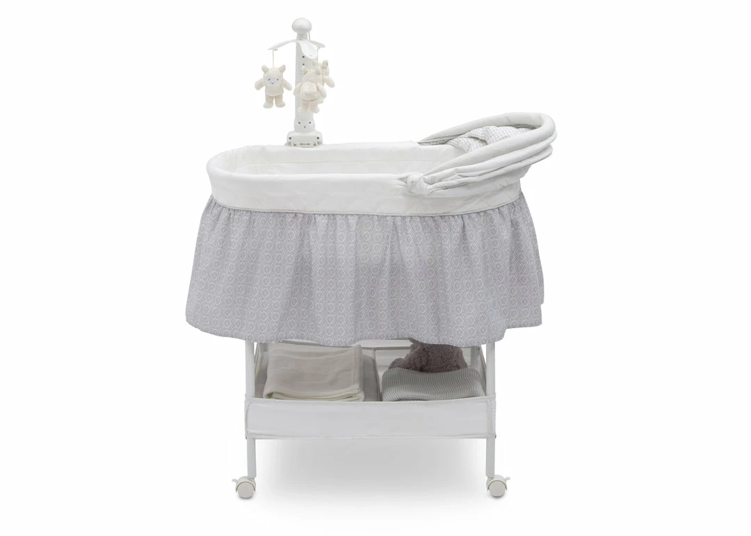 Delta Children Deluxe Gliding Bassinet 8 Delta Children Deluxe Gliding Bassinet