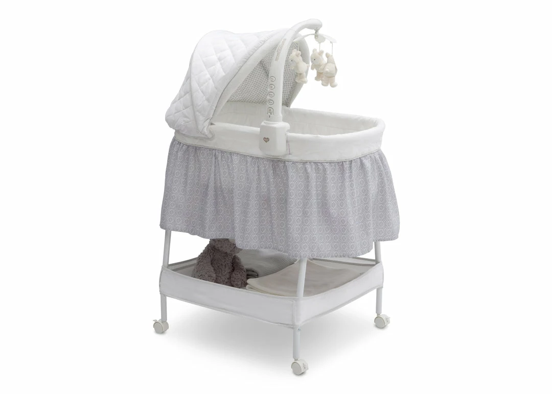 Delta Children Deluxe Gliding Bassinet 4 Delta Children Deluxe Gliding Bassinet