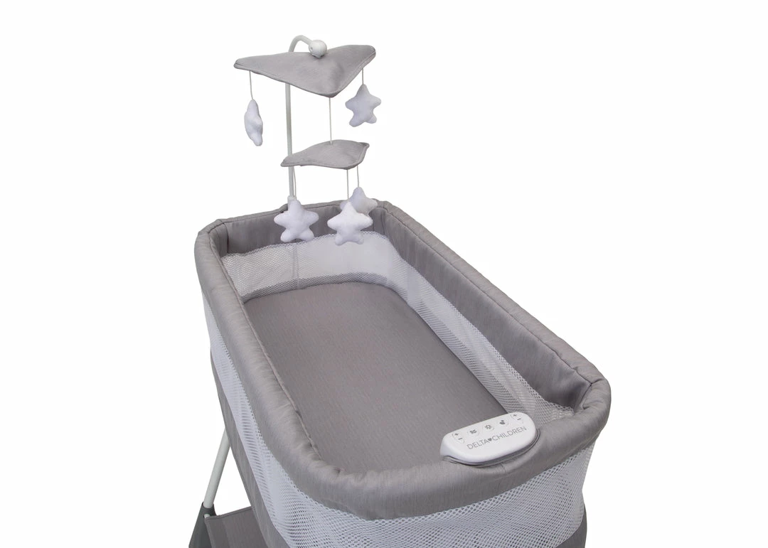 Simmons Kids Bassinets Shooting Star Rocking Bassinet With Air Flow Mesh 7 Simmons Kids Bassinets Shooting Star Rocking Bassinet With Air Flow Mesh