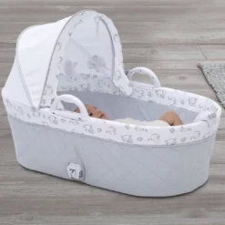 Delta Children Bassinets Deluxe Moses Bassinet