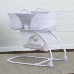 Delta Children Bassinets 2-in-1 Moses Basket Bedside Bassinet Sleeper