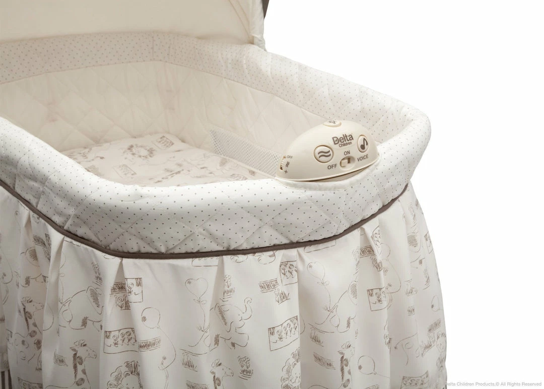 Delta Children Play Time Rocking Jungle Bassinet Bassinets 6 Delta Children Play Time Rocking Jungle Bassinet Bassinets
