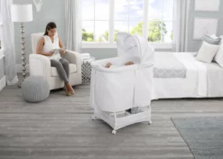 Simmons Kids Beautyrest™ Silent Auto Gliding Lux Bassinet - Arcadia
