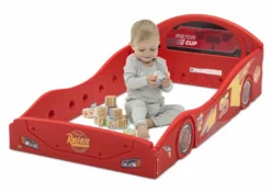Disney/Pixar Cars Lightning McQueen Plastic Sleep And Play Toddler Bed