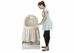 Simmons Kids Slumber Time Elite Gliding Bassinet 41 Simmons Kids Slumber Time Elite Gliding Bassinet