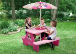 Delta Children Minnie Mouse 4 Seat Activity Picnic Table With Umbrella And LEGO Compatible Tabletop Outdoor