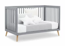 Delta Children Baby Cribs Jordan 4-In-1 Convertible Crib