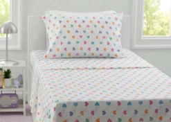 Delta Children Hearts Printed 3-Piece Twin Sheet Set